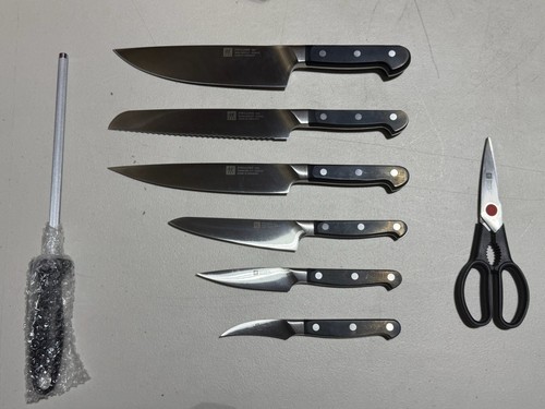 Zwilling pro piece knife - 9,